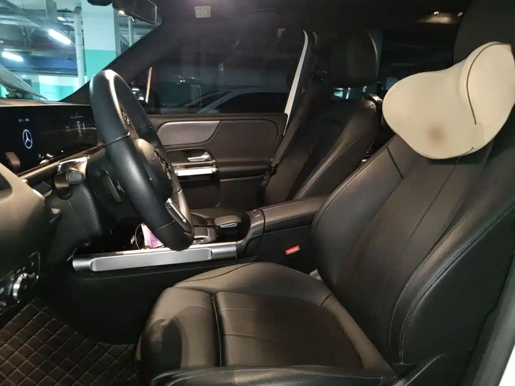 Mercedes-Benz GLB 2020 — фото 11