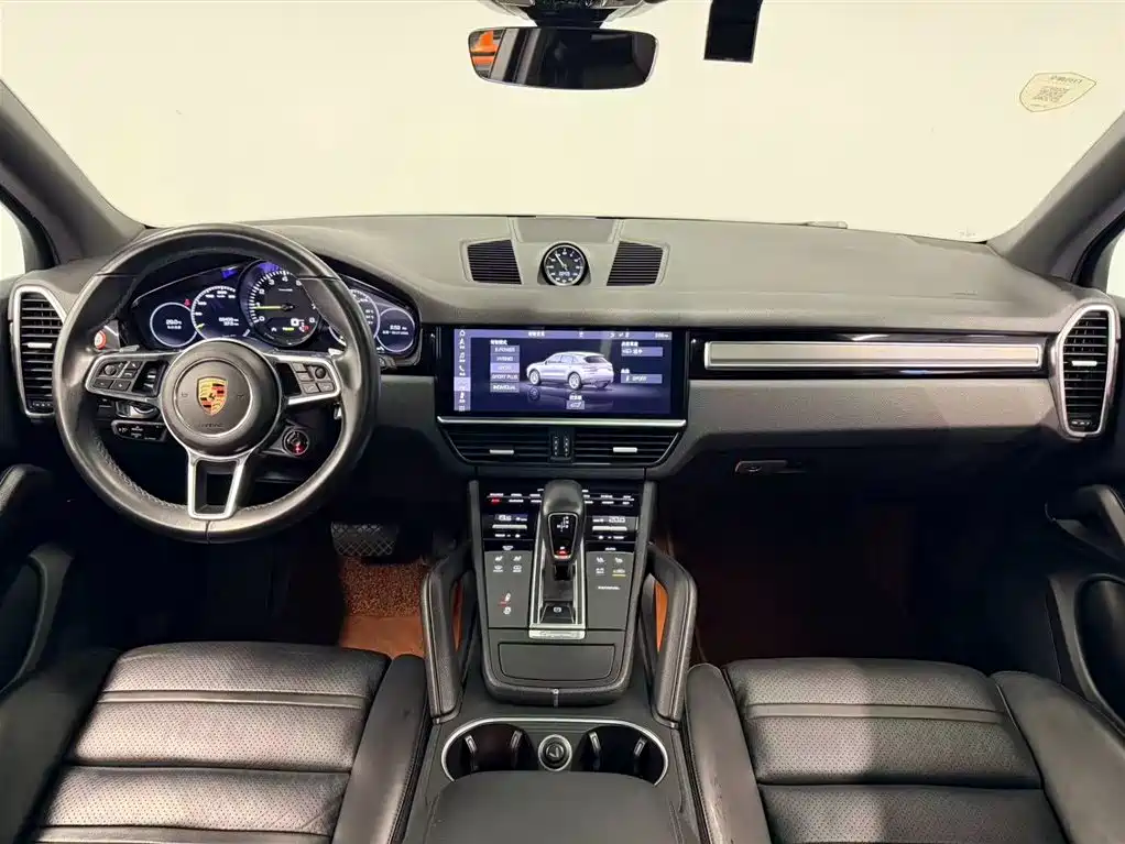 Porsche Cayenne New Energy 2019 — фото 19