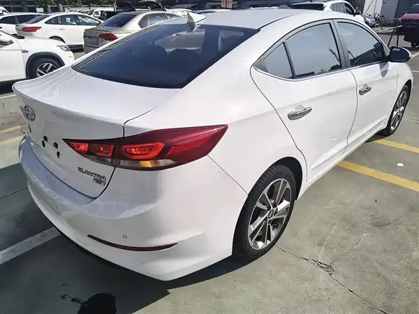 Hyundai Celesta 2016