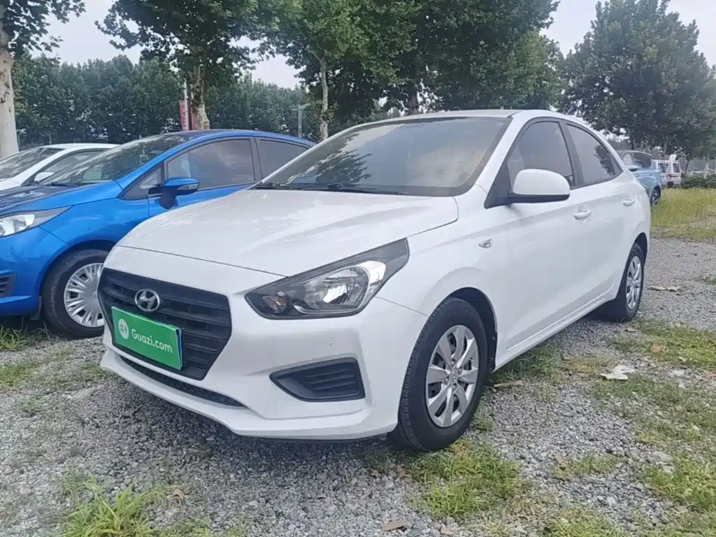 Hyundai Accent 2021 — фото 1