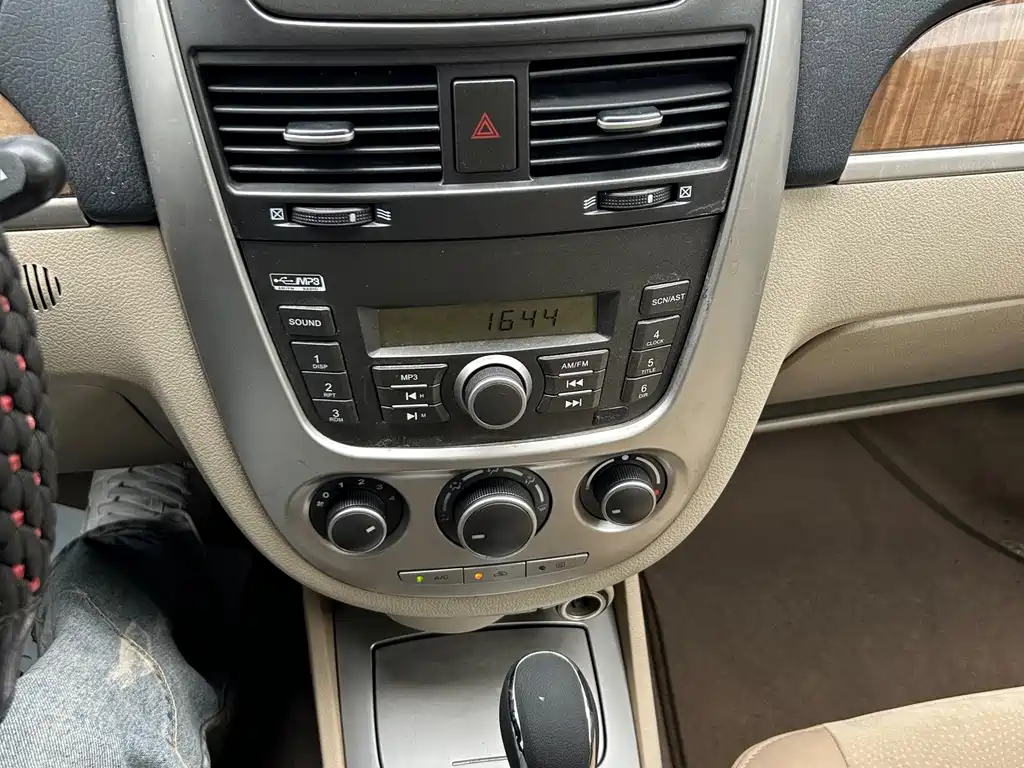 Buick Excelle 2014