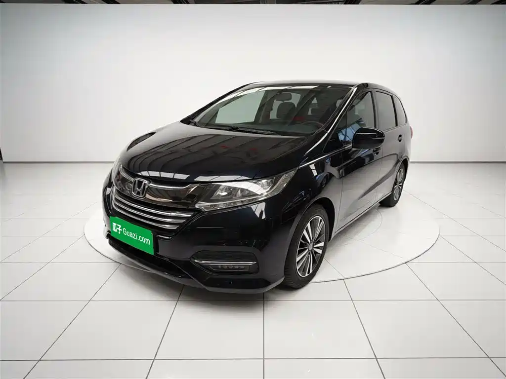 Honda Odyssey 2019 — фото 2