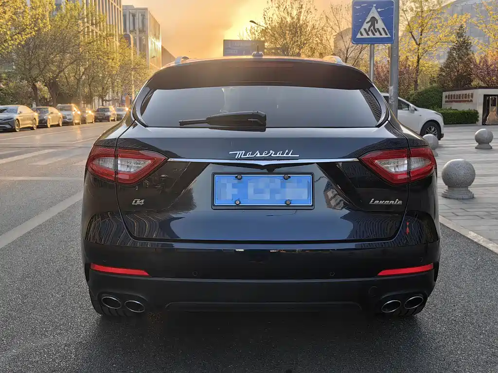 Maserati Levante 2021 — фото 3