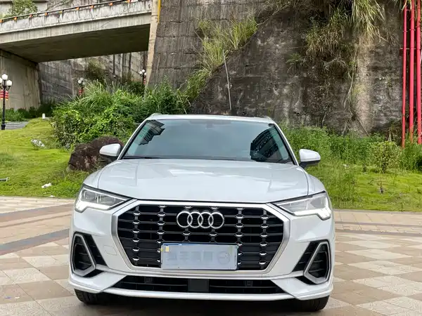 Audi Q3 2023