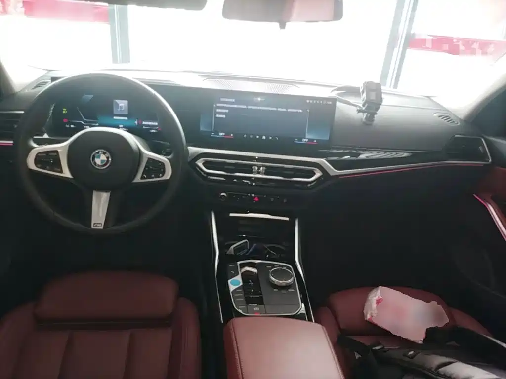 BMW i3 2024 — фото 10