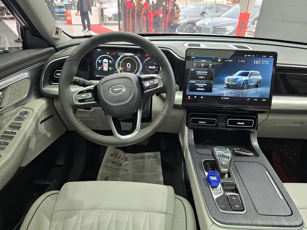GAC Motor Trumpchi GS8 2022 — фото 11