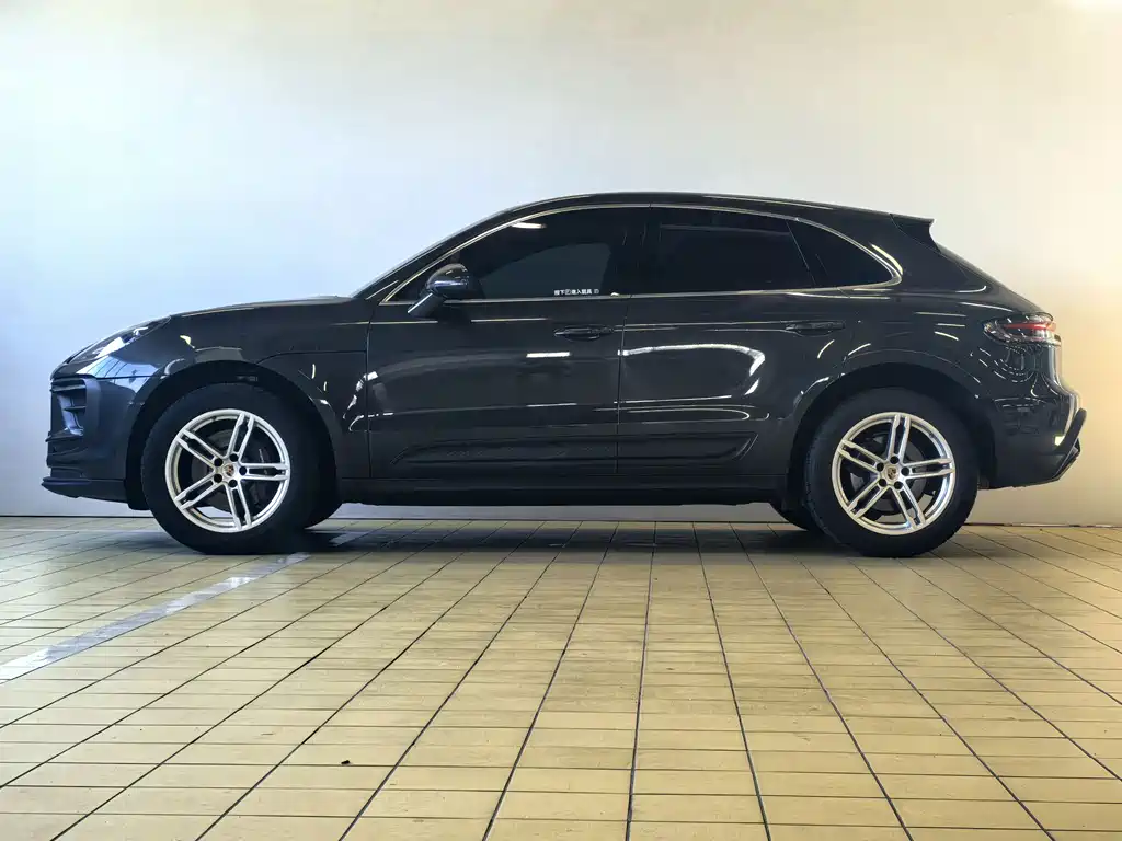Porsche Macan 2022