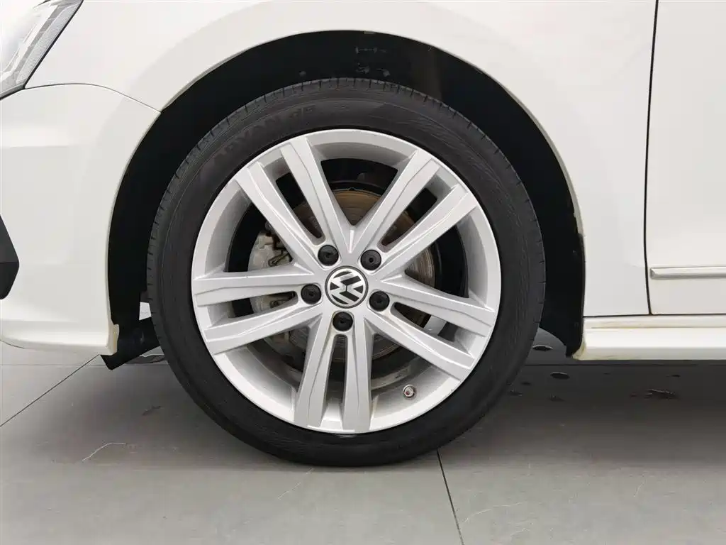 Volkswagen Sagitar 2018 — фото 17