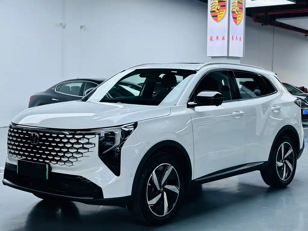 Changan CS55 PLUS PHEV 2026 — фото 1
