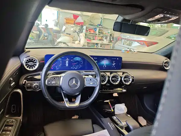 Mercedes-Benz CLA 2022