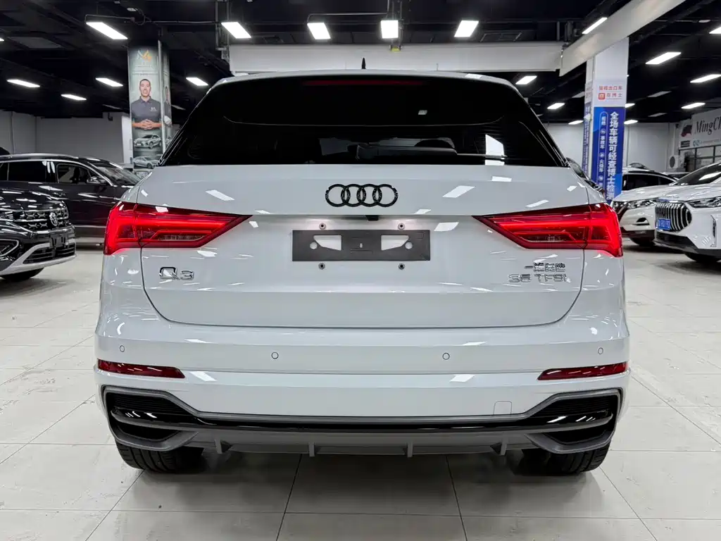 Audi Q3 2022