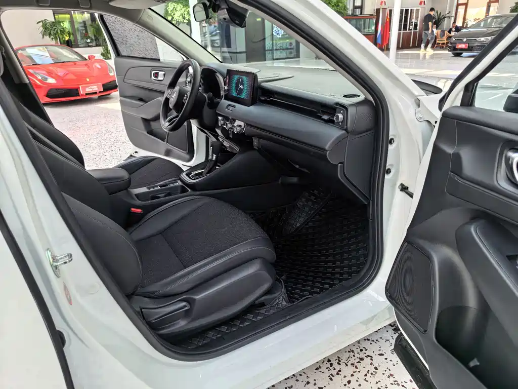 Honda Vezel 2023 — фото 12