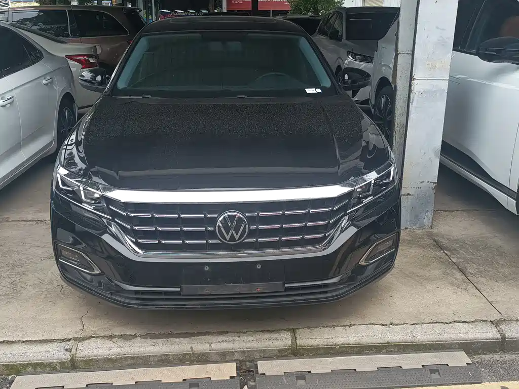 Volkswagen Passat 2021
