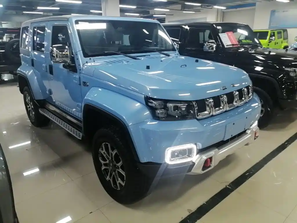 BAIC BJ40 2023 — фото 4