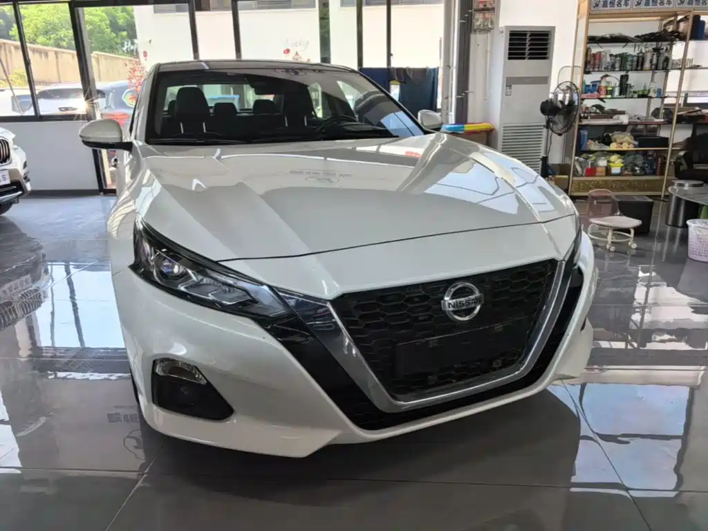 Nissan Teana 2022