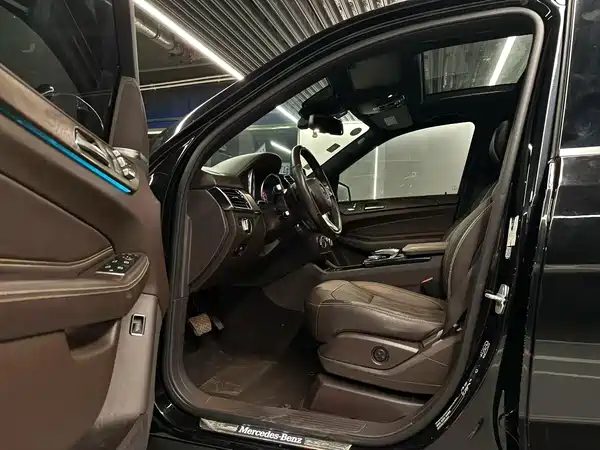 Mercedes-Benz GLE 2017