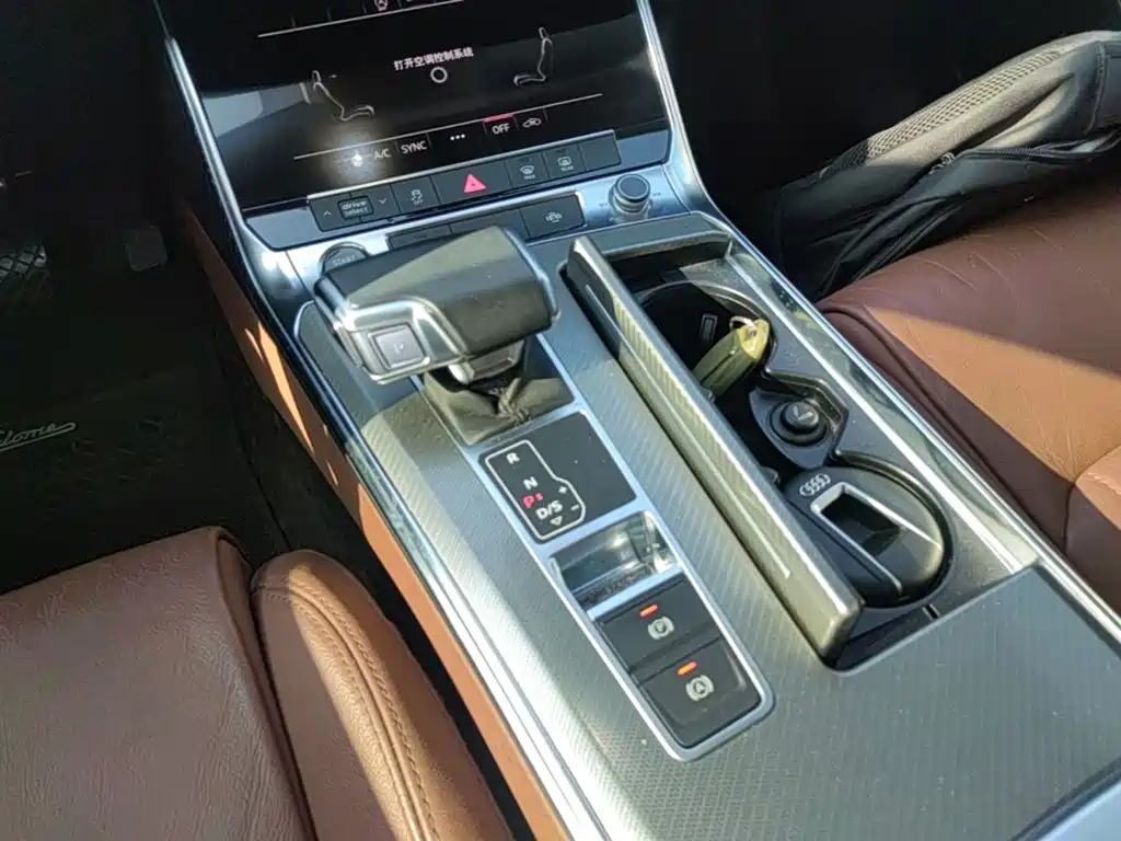 Audi A6L 2020 — фото 14