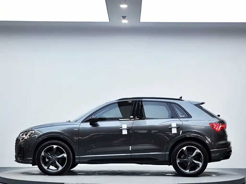 Audi Q3 2022