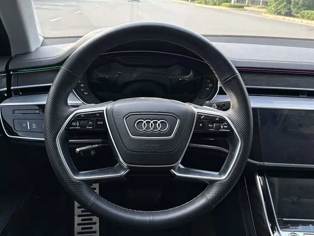 Audi A8 2024 — фото 11