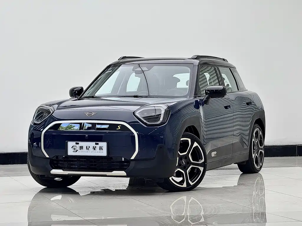 MINI ACEMAN EV 2024