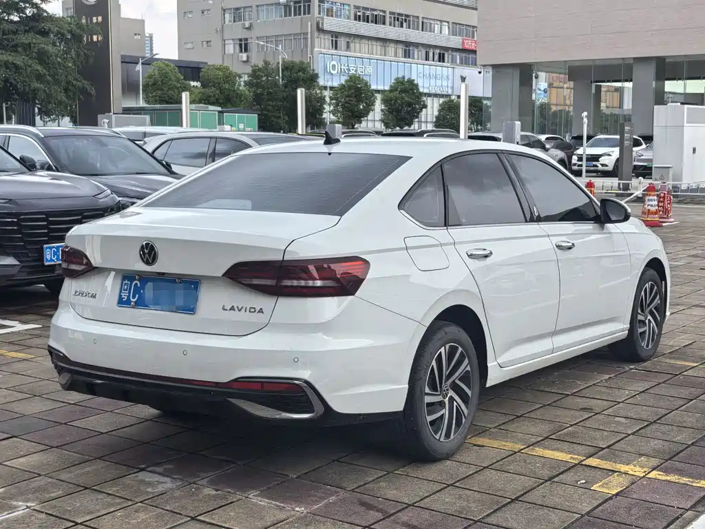 Volkswagen Lavida 2023