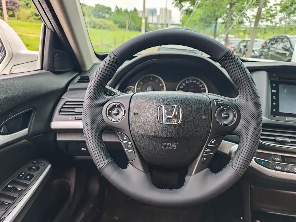 Honda Crosstour 2015 — фото 15