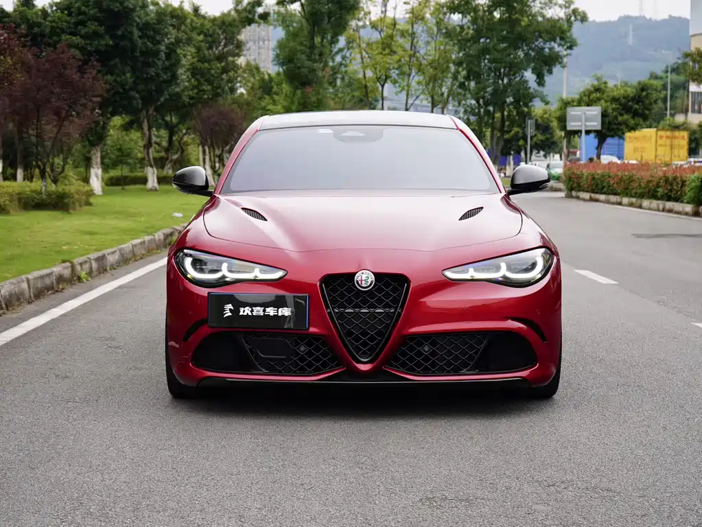 Alfa Romeo Giulia Juliet 2026 — фото 2
