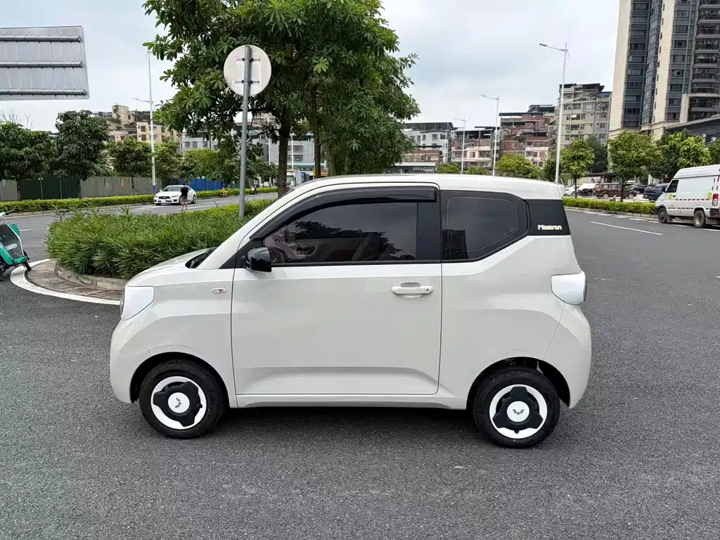 Wuling Hongguang MINIEV 2024