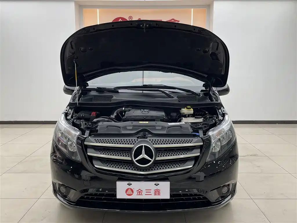Mercedes-Benz Vito 2020 — фото 37