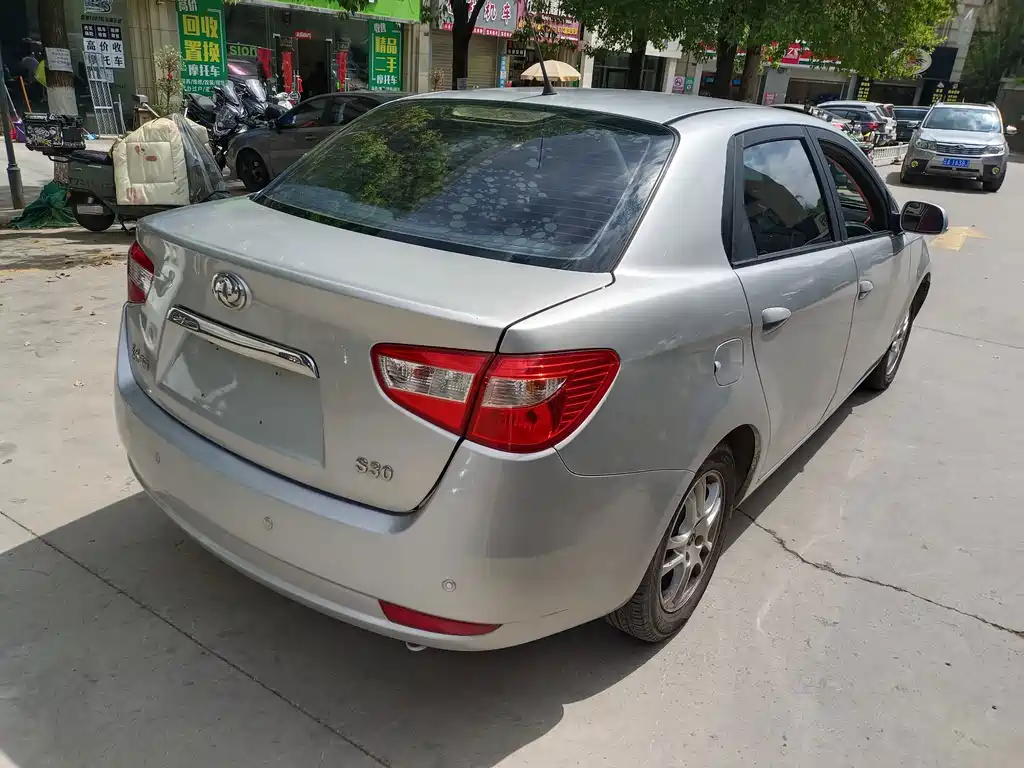 Dongfeng Fengshen S30 2009 — фото 14