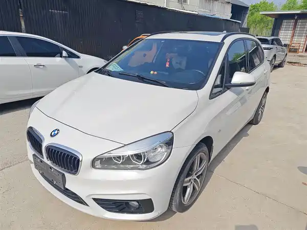 BMW 2 Series Station Wagon 2016
