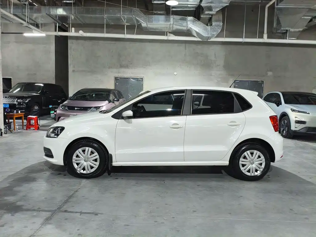 Volkswagen Polo 2016