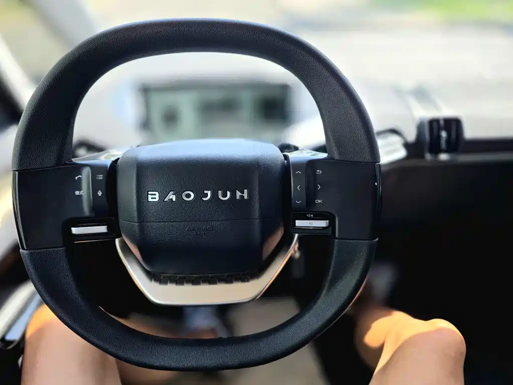 Baojun Kiwi EV 2022 — фото 15
