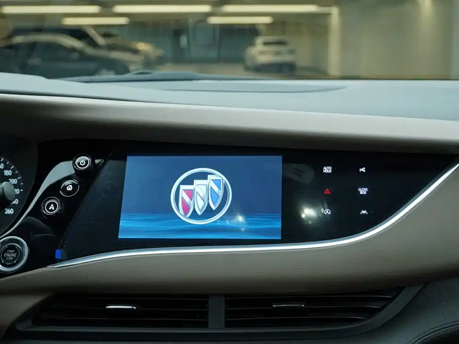 Buick Enclave 2023 — фото 18