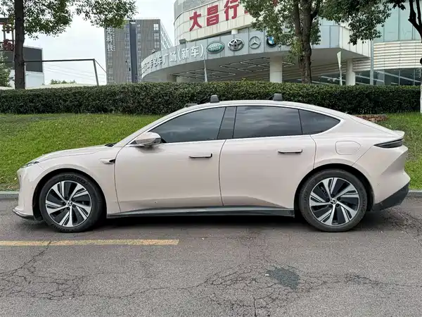 NIO ET5 2023