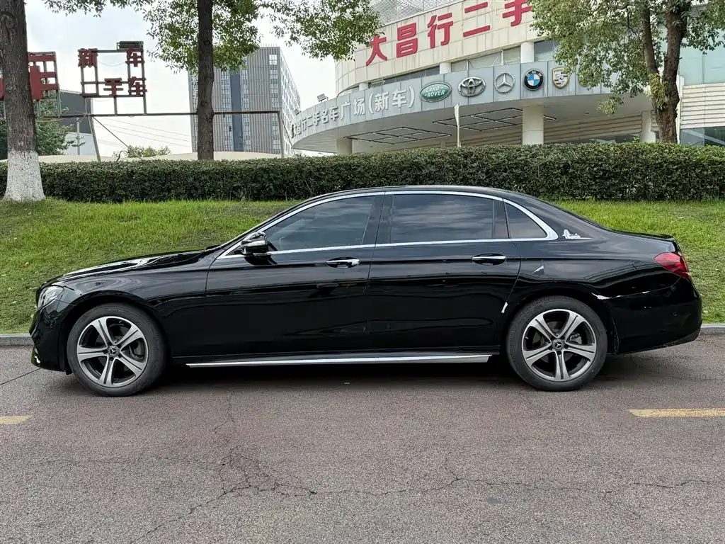 Mercedes-Benz E-Class 2020