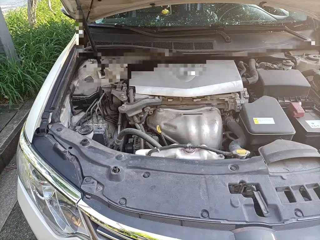 Toyota Camry 2015 — фото 20