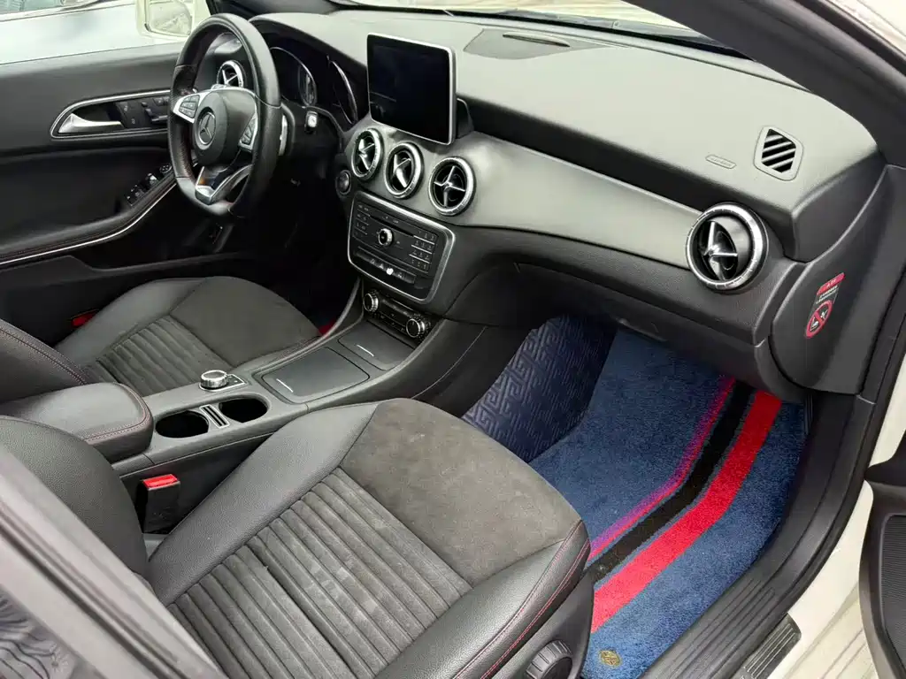 Mercedes-Benz CLA 2015 — фото 9