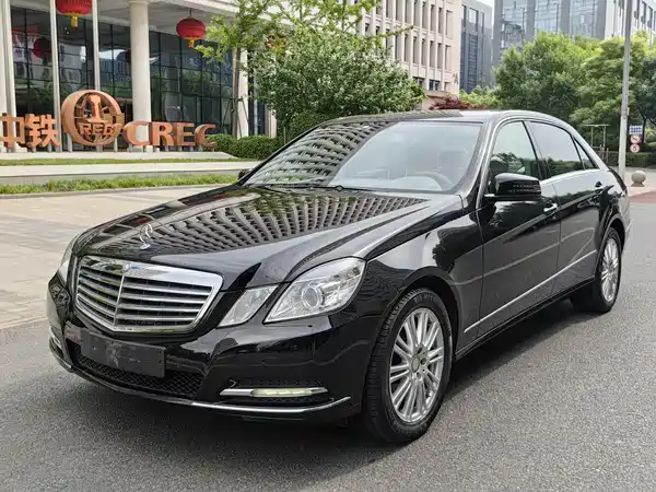 Mercedes-Benz E-Class 2012