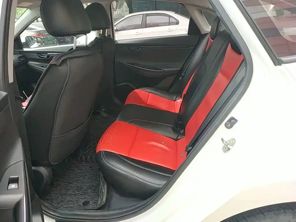 Hyundai Joyful 2018 — фото 17