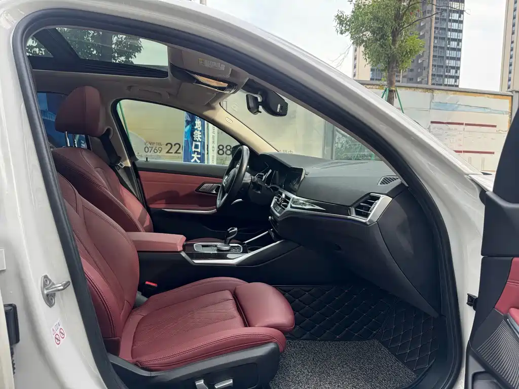 BMW 3 Series 2022