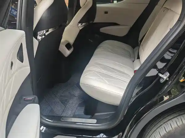 Zeekr X 2026