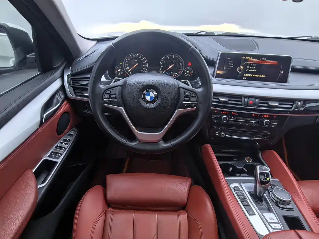 BMW X6 2016 — фото 10
