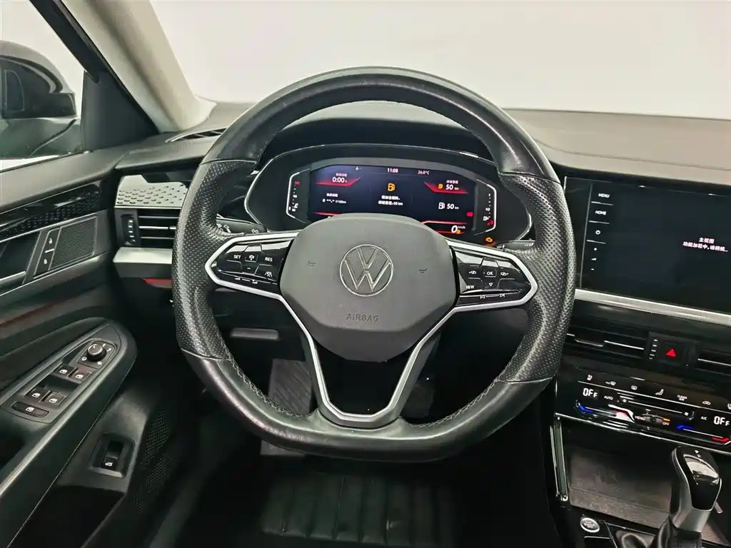 Volkswagen Passat 2022 — фото 11