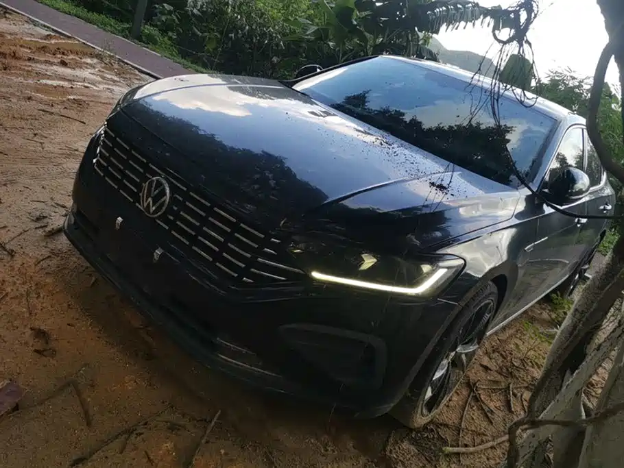 Volkswagen Passat 2021