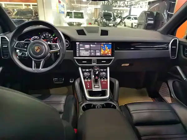 Porsche Cayenne 2018