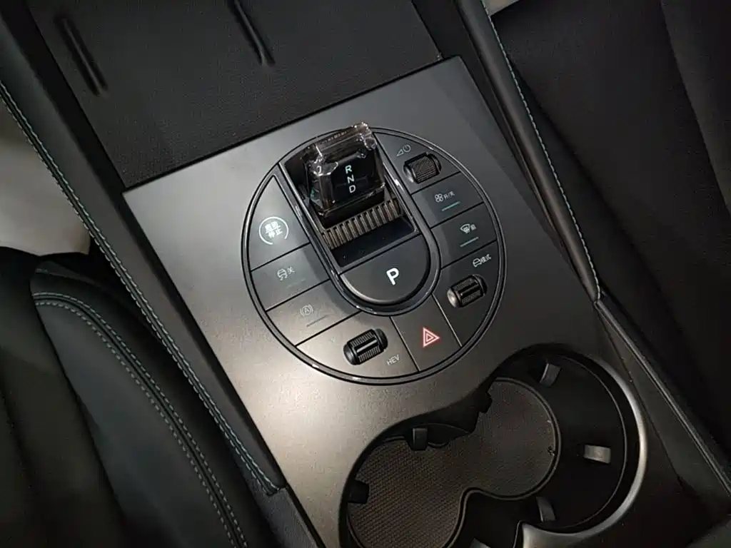BYD Seal 06 2025 — фото 14