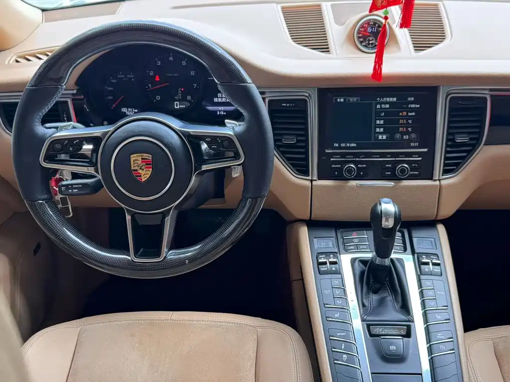 Porsche Macan 2015 — фото 6