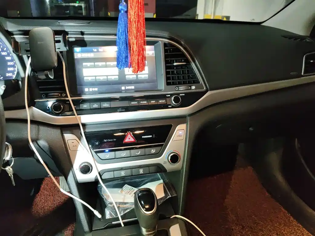 Hyundai Celesta 2017 — фото 10