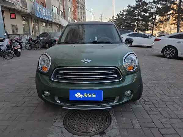 MINI Countryman 2016